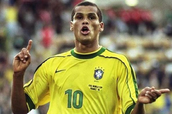 还是球员自 还是球员自