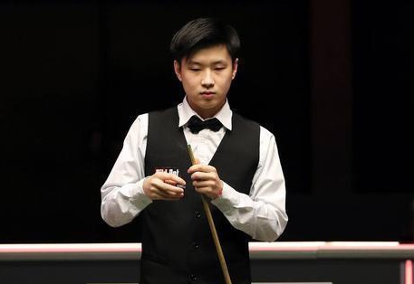 在賽會制的 在賽會制的