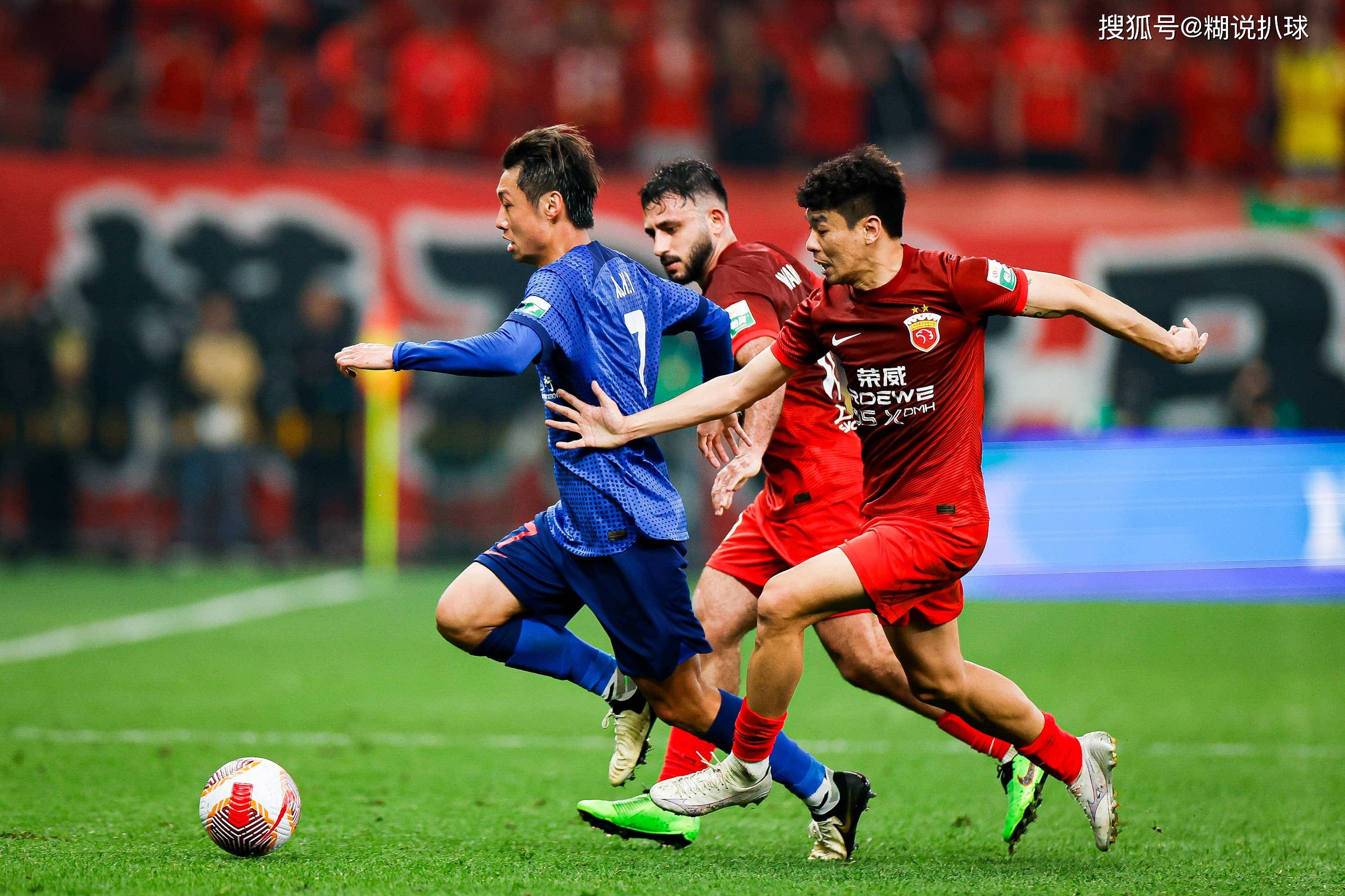 他们通过 他们通过